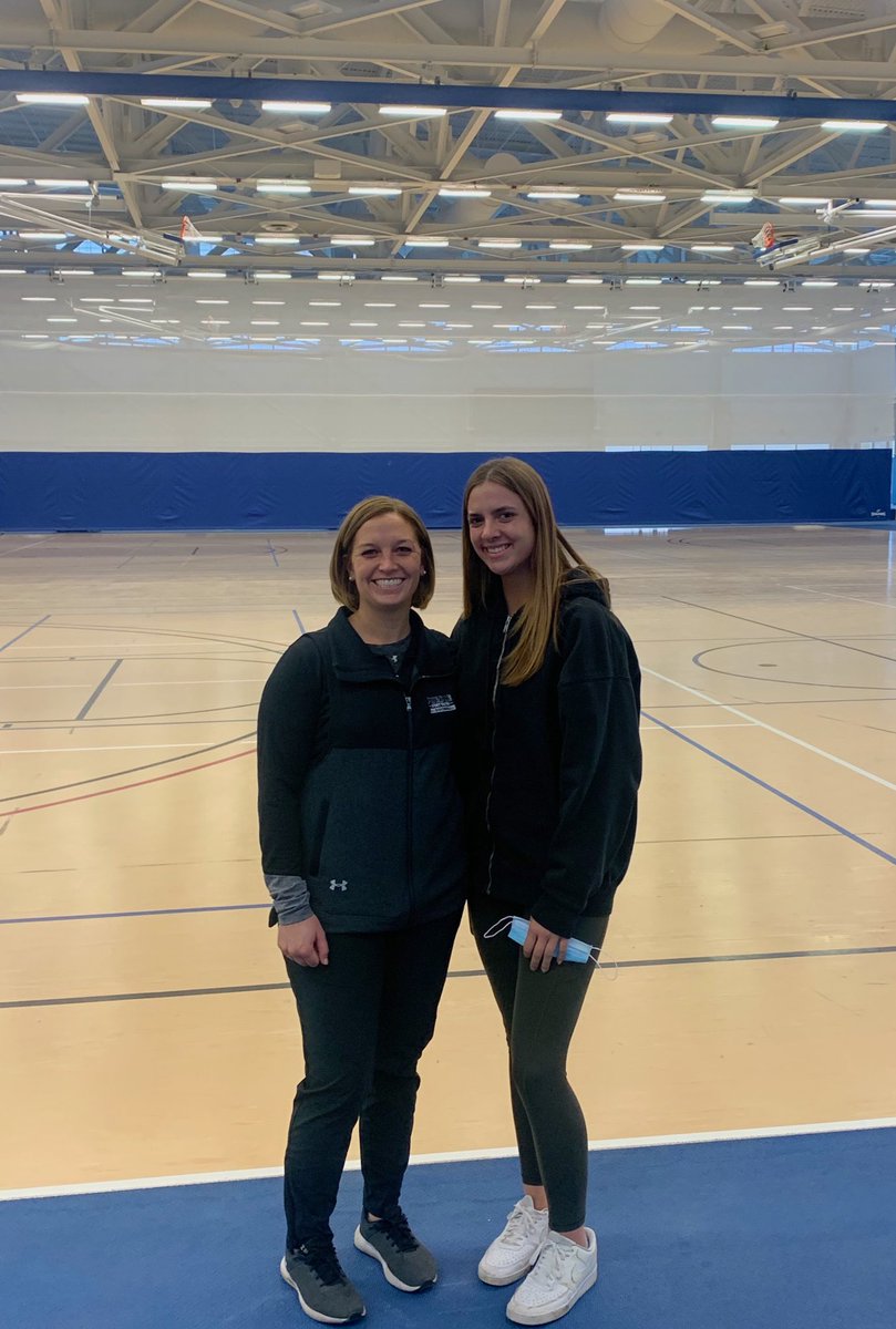 Bailey Manos tweet media