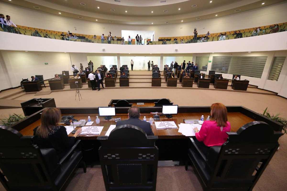 LuisCantuMx's tweet photo. Es inadmisible que los Diputados Federales de Morena de Tamaulipas aprueben ciegamente el Presupuesto de Egresos de la Federación, ya que éste implica severos recortes a la educación, salud, seguridad, campo y otros ámbitos que deben ser reforzados. + https://t.co/yenE3V3oXX