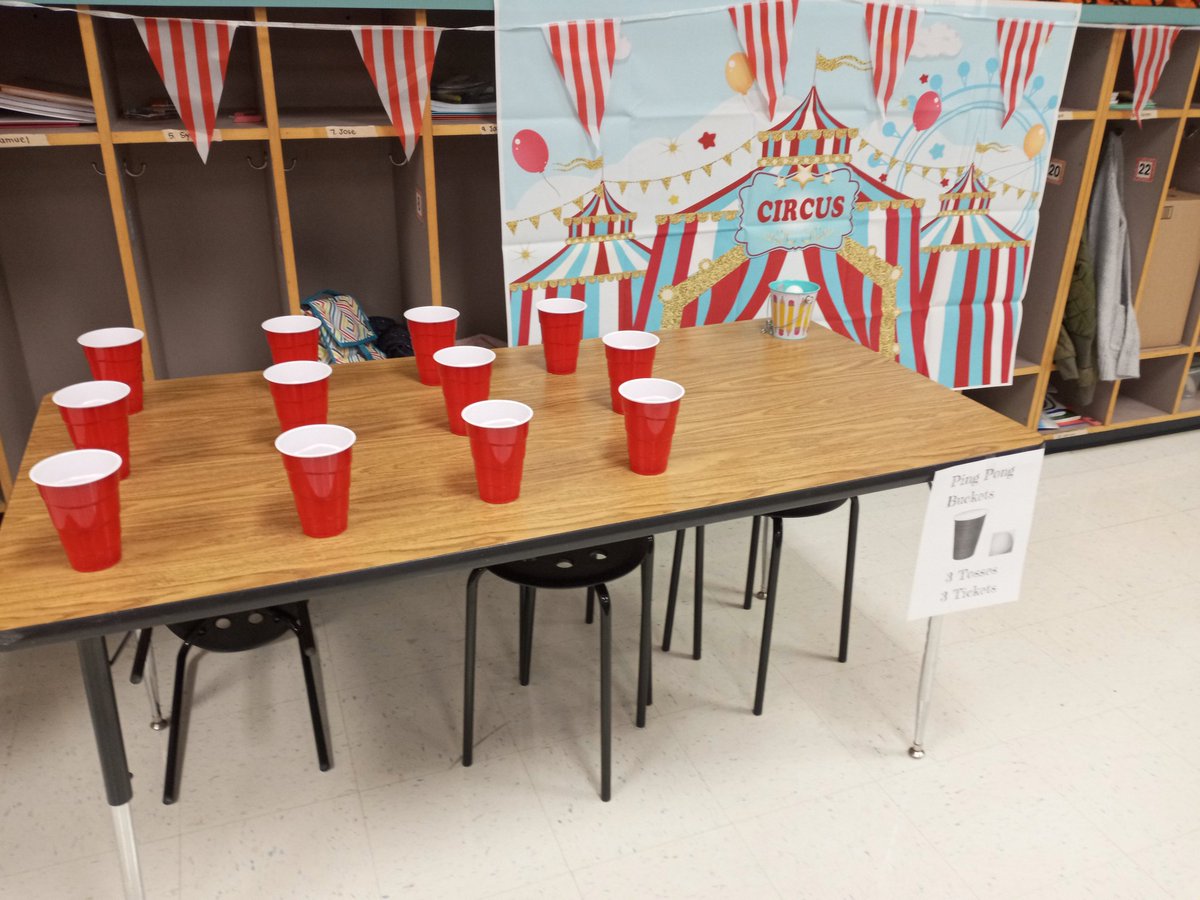 BarnhartPrice4's tweet photo. We had so much fun at the "circus" today! Students worked hard to solve multidigit multiplication problems to earn tickets to play a few carnival games. @WeatherstoneES #fourthgrade https://t.co/B3gVowjYhN