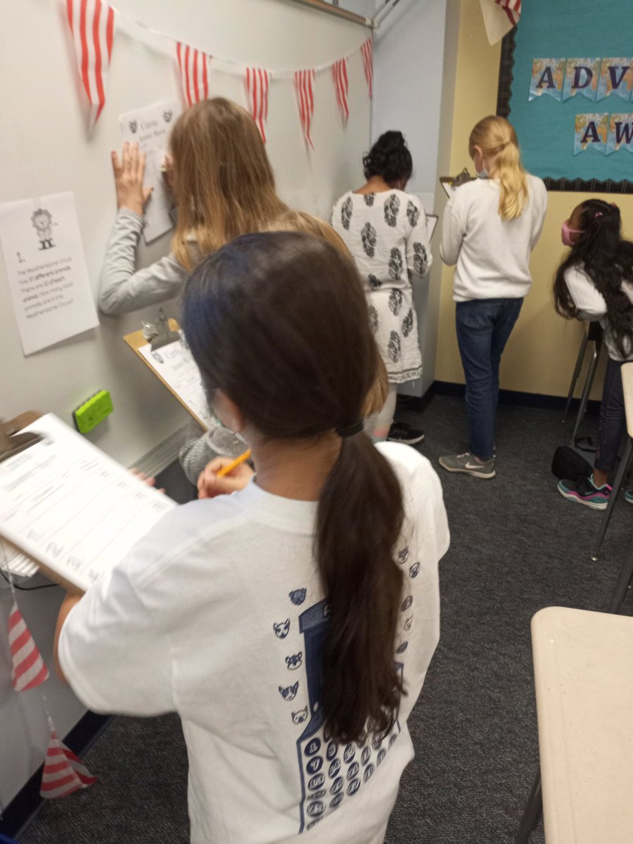BarnhartPrice4's tweet photo. We had so much fun at the "circus" today! Students worked hard to solve multidigit multiplication problems to earn tickets to play a few carnival games. @WeatherstoneES #fourthgrade https://t.co/B3gVowjYhN