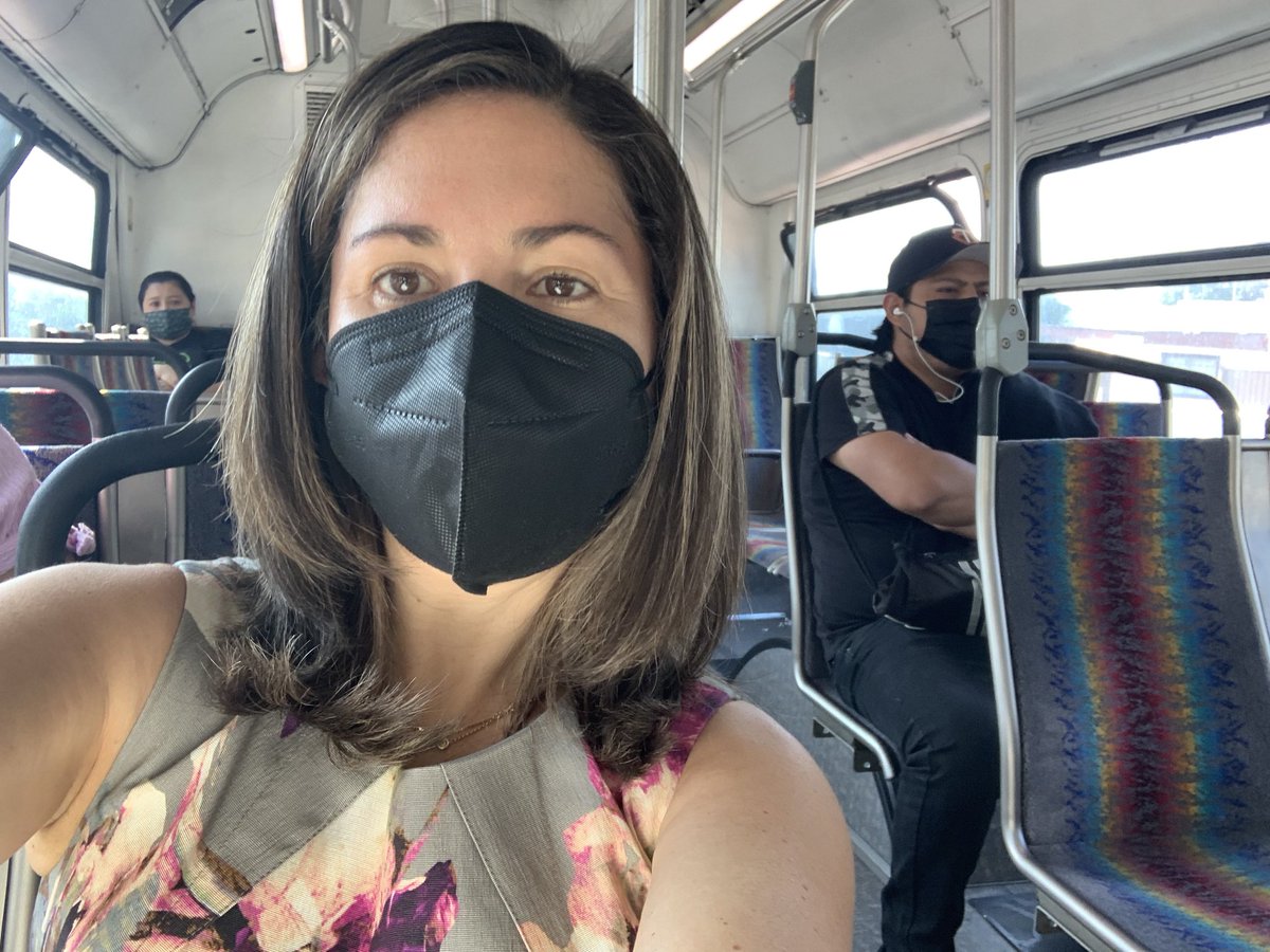 TransitCake's tweet image. Being chauffeured on the #4 to the @CoMotionNEWS conference. Leave the car at home and ride @metrolosangeles.