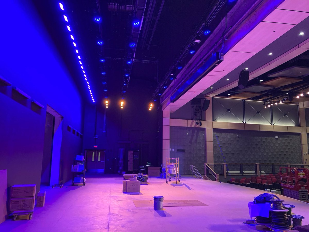 You know the lighting is good when even the progress looks pretty. 💡 Great work done by our Boston team!

📍Durfee High School, Fall River, MA.