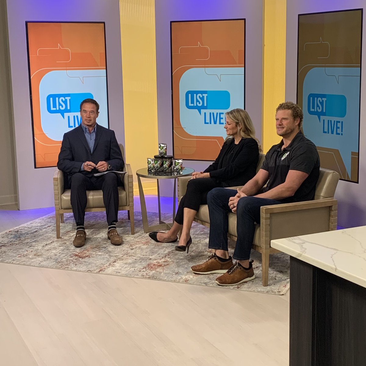 EWood70's tweet photo. Always great to spend time with Sarah and John promoting an incredible product like Punch'd Energy Chews! #WhatsNext #Punchd https://t.co/ITjCnM62ia