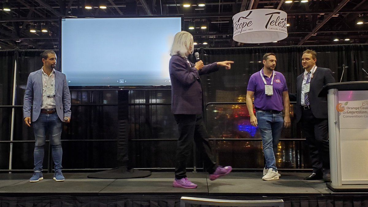 aceonlineorg's tweet photo. .@SpreeVR & #IEPark are sharing news re their Vitual Reality Bumper Car project at @Sala_group in the Kingdom of Saudi Arabia + Upgrading current bumper cars to be #BumperCarsWithABrain at #IAAPAExpo 2021 - #IAAPAExpos #RideWithACE https://t.co/1lQIpYlTea