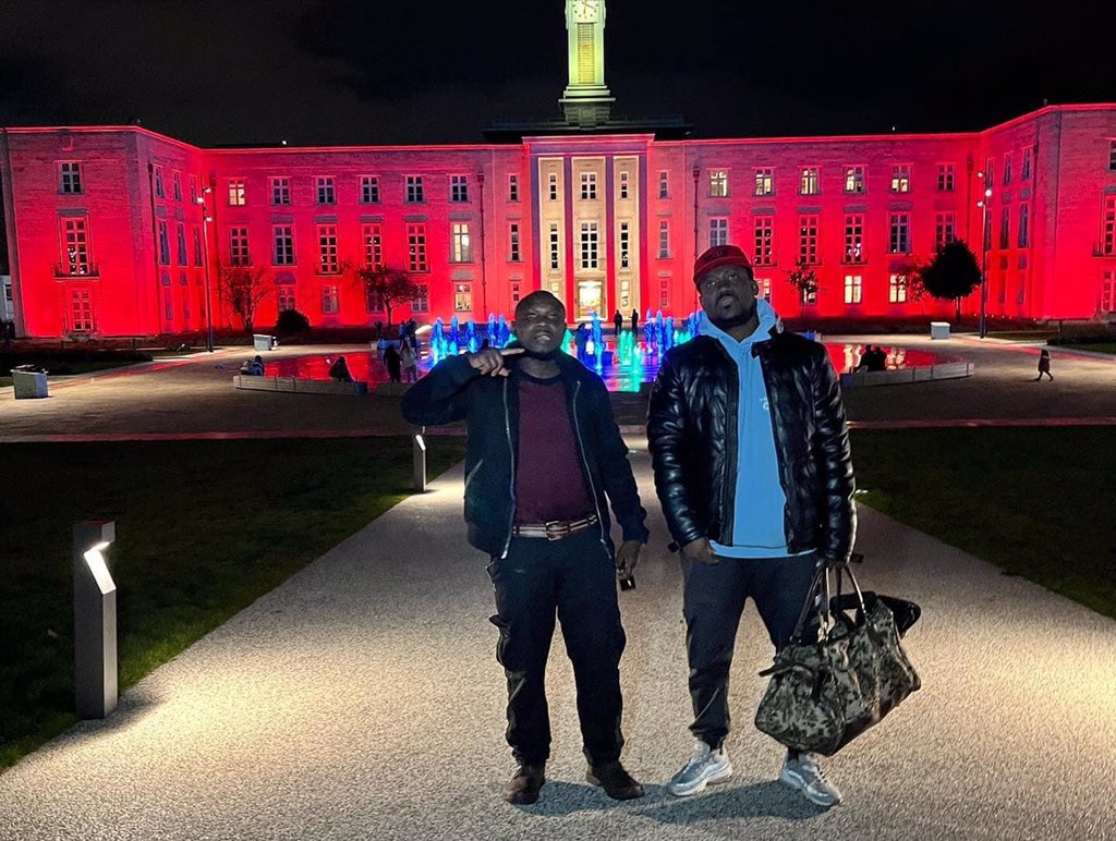 Ambitiousvilla_'s tweet photo. @ayesemmusic is about to drop 
Another heat #State_of_mind Freestyle 🎶 Loading 99% done Watch out Fam ❤️🔥🔥🔥 https://t.co/s4C86JJCxY