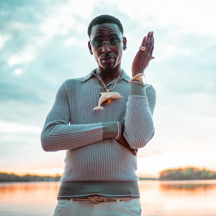 AuxGod_'s tweet photo. What Young Dolph lyric do you randomly say out loud? 🤔 https://t.co/EZHEegd556
