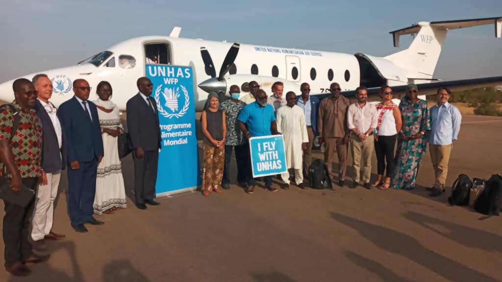 MariaSt_UNHCR's tweet photo. @akobII @kindaysamba @ANgororano @Dr_BoubacarS @LaurentMeillan @AlexandreHuynh2 @lucet_marc @charlottefaty
It’s a great thing to have colleagues you work well with; it’s a blessing when these colleagues are also good friends!
@OnuMauritanie #UNCT #retreat #Selibaby https://t.co/r9mTJd8yQ3