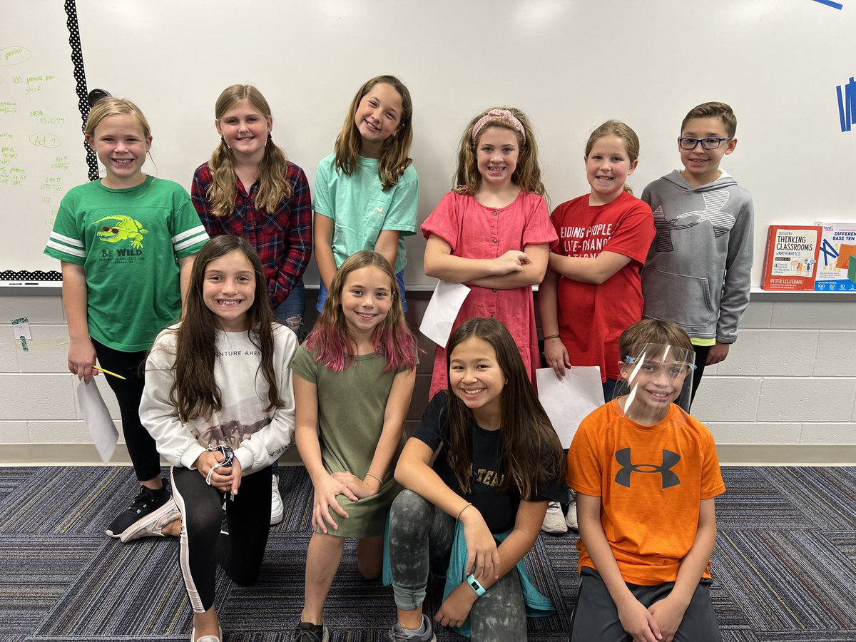 MrsNellyGWC's tweet photo. Introducing @McAllister_ES’s Wildcat Welcome Crew! 👋🏼🖤💛🐯 Our first meeting was all about team norms and teamwork! Excited to serve with these young leaders! 🤗 #MESbeta #elementarybeta #mesrocks #mesisourhappyplace #studentleadership https://t.co/dTiri1CYBp