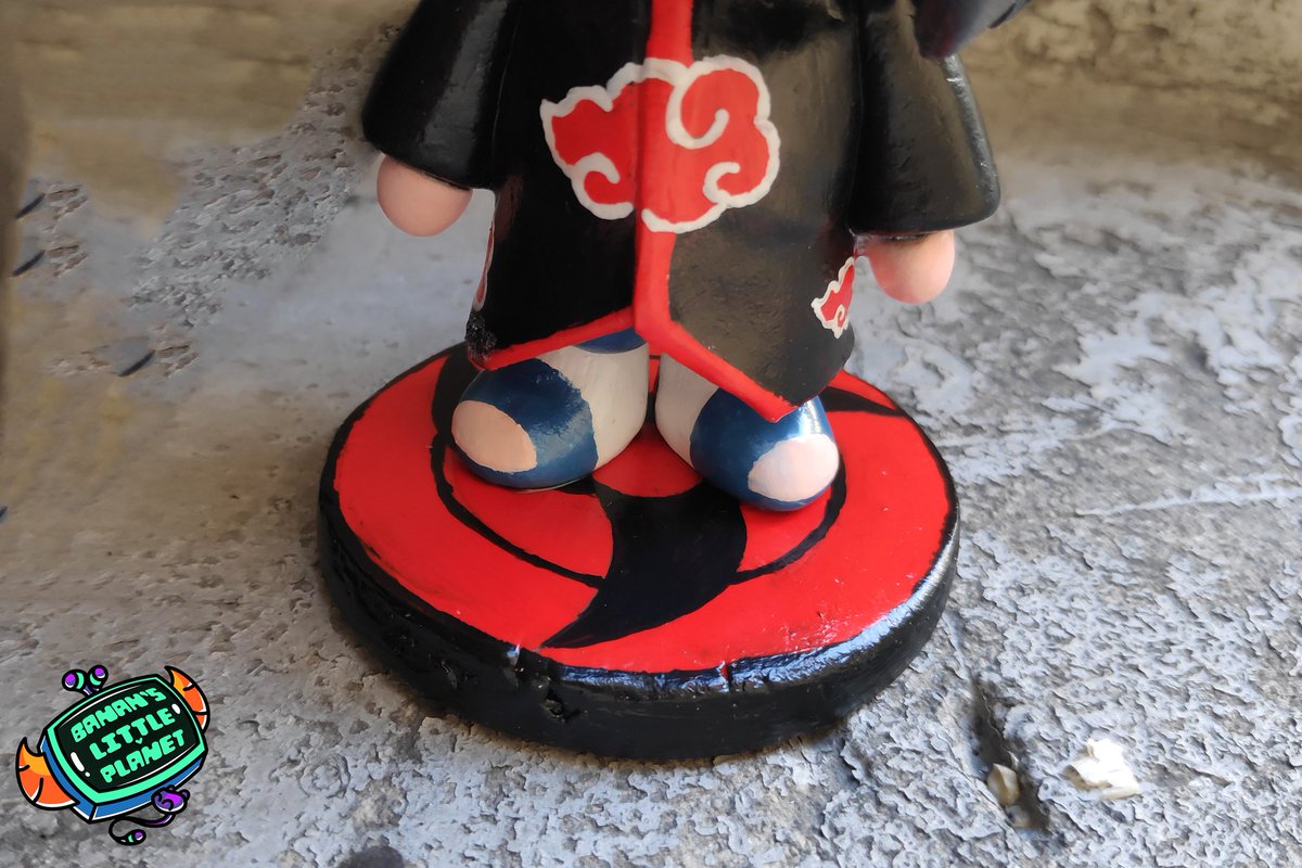 Banansplanet's tweet photo. Itachi Uchiha from Naruto!
Clay figurine!
I had no clue what i was doing because I don't know the character!!!
HOPE I DIDN'T DISAPPOINT!
.
.
.
#clayart #clay #clayfigurine #clayfigure #figurine #figurines #claycreations #naruto #narutofanart #itachi #itachiuchiha 
#mywork https://t.co/wTbkRxrQh1