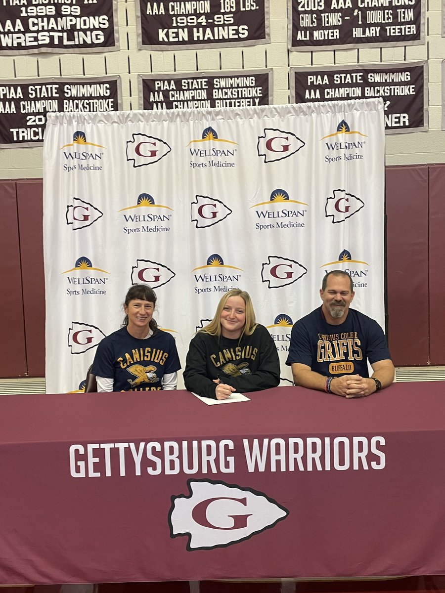 Congratulations to Hannah Brainard for signing to Canisius College in Buffalo to continue her D1 swimming career with the Griffs! Best of luck to you Hannah!!❤️🥇🏊‍♀️