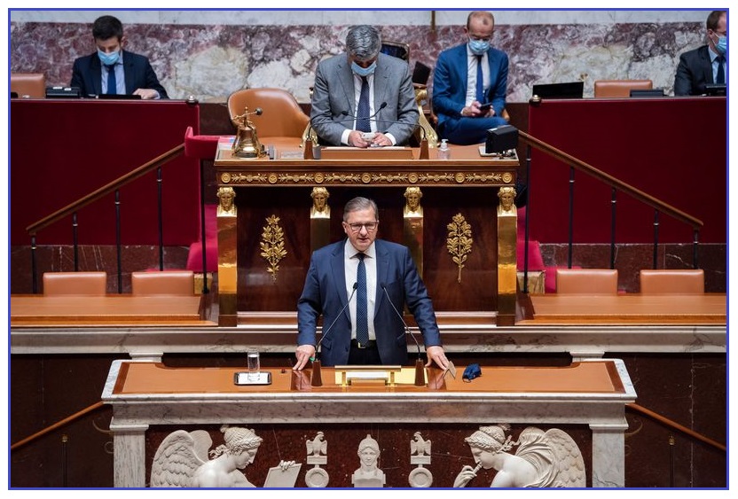 cgerbaux77's tweet photo. « grâce à notre #loi, la France devient le fer de lance de la #protection des #LanceursdAlerte en #Europe ! »
@SylvainWaserman , député de #Strasbourg
https://t.co/0RIvQQOja6
#info #politique #Parlement #vote des parlementaires de l'#AN à l'unanimité au Palais Bourbon à #Paris https://t.co/UpTHTkEevg