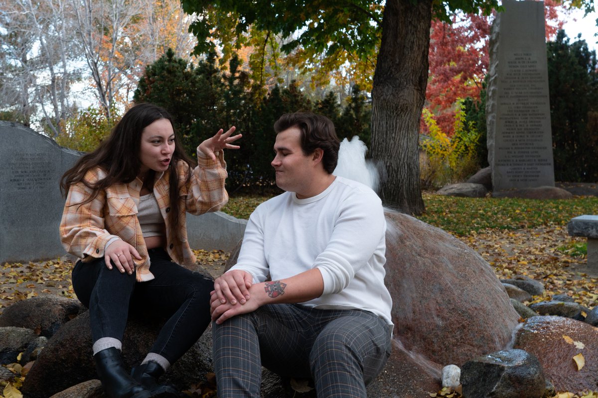 Zrandom_rants's tweet photo. Cute ass photo shoot with with my future wife ,my favorite human,the love of my life 💙💚💙💚 @em_lilo16 https://t.co/OrprQgaHSZ