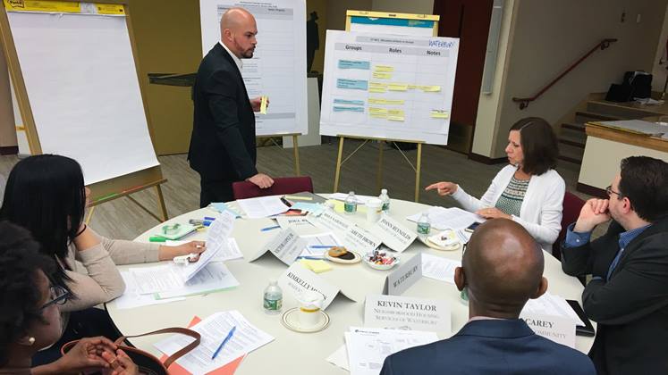 BostonFed's tweet photo. The Regional and Community Outreach team extended the deadline to submit applications for the 2022 Visiting Fellows program, a model designed to advance scholarly and policy-relevant research. Learn more and apply: https://t.co/aMiP0k1sgv https://t.co/5e0Sc0zV0x