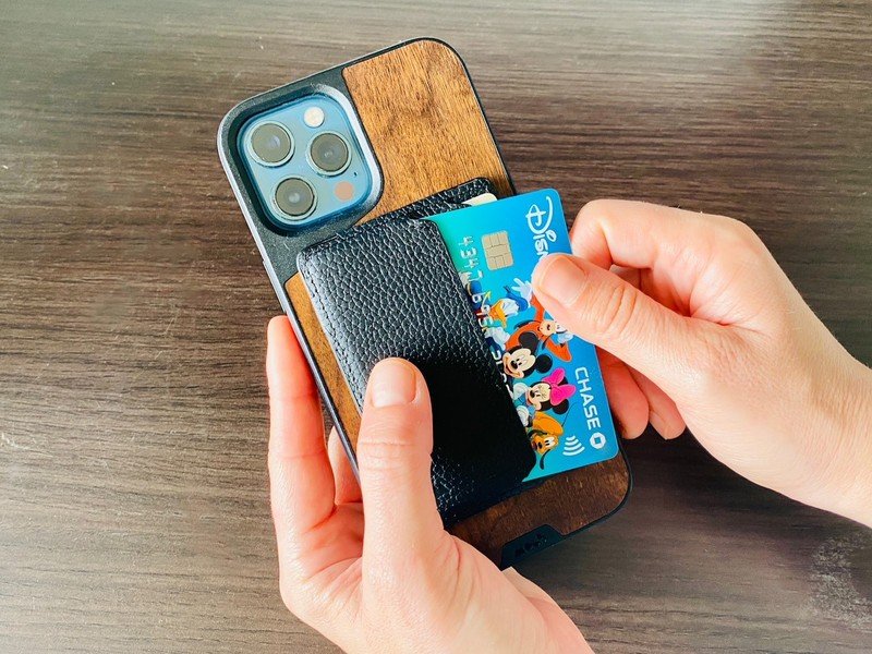TrevorCurrent's tweet photo. Review: The Mous Card Wallet will simplify your life in fine leather style https://t.co/4OjWQ5Uj0f From  @iMore  #Tech #Apple #iOS #Mac https://t.co/4RIFdVVI29
