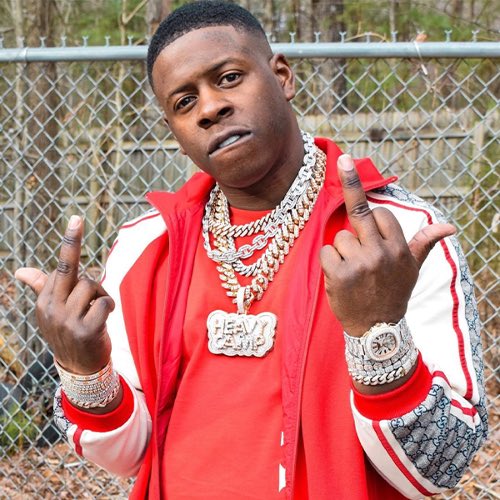 UrbanPapers__'s tweet photo. Les représailles après la mort de Young Dolph ont déjà commencé. La maison de la grand mère de Blac Youngsta et le restaurant de la mère de Yo Gotti ont été la cible de fusillades. 

D’autres fusillades ont eu lieu dans le quartier de Melrose Hugh. https://t.co/BsteMIZhkF