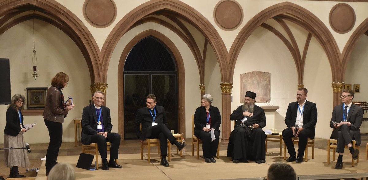 ChristophKnoch's tweet photo. 50 Jahre https://t.co/no4zlMFdHO - gefeiert in der #Predigerkirche in #Basel. Mit Gästen und in Kirche(n) und Ökumene Engagierten. Podium: Zukunft der Kirche(n)? @Oikoumene @philmhitchen @kathch @refpunktch @stephengbrown @oekudag @EKS_EERS @naoum1974 @BistumBasel https://t.co/UGt2gvwskd