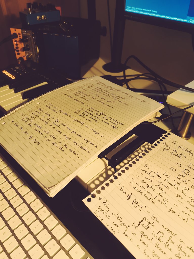 fromthemakerpod's tweet image. Podcast prep, recorded a double episode tonight! Creative Challenge #2 and "Money, the psychology of why someone is going to hire you as a creative" #money #creativity #Careers