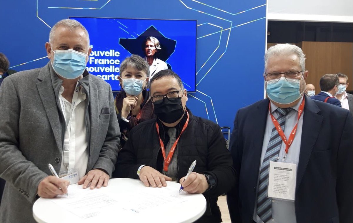 EnedisRegionSud's tweet photo. #SMCL
🤝 Notre engagement aux côtés de l’Association des Maires de France #HautesAlpes #AMF05 et l’Association des Maires Ruraux des #AlpesdeHauteProvence #AMR04 est renouvelé à l’occasion du @salondesmaires de Paris 🇫🇷
#territoires #proximite #ServicePublic https://t.co/hlgdupg2Va