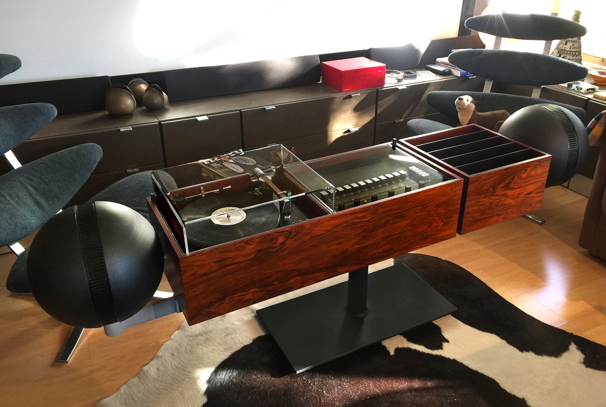 dchillier's tweet photo. A few G2 stereos I've restored. Designed by Al Faux for Clairtone of Canada in 1966. Photos: @dchillier #clairtoneg2 #clairtone #alfaux #g2stereo https://t.co/emLiE9xrU5 https://t.co/qiiRmQ0OcC