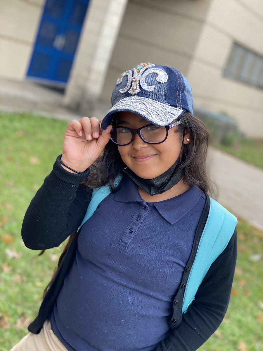 CuellarNation's tweet photo. Today we Tip Our Hats To Our Wonderful Cuellar Parents! #ParentAppreciationWeek @Samanth60227049 @scgirlintx @ThaliaZavala4 @dallasschools @Tanya_N_Shelton https://t.co/8JZG7USdPg