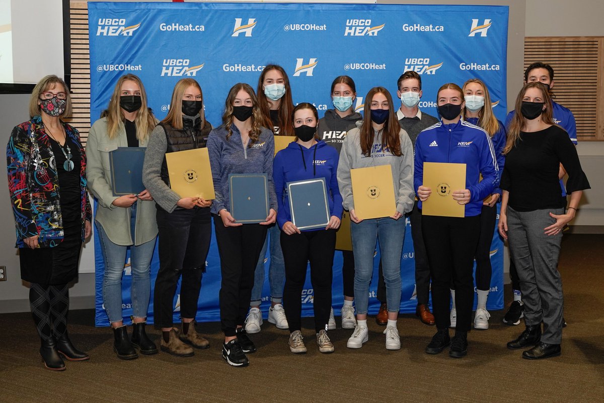 UBCOHeat's tweet photo. The Heat recognized 90 student-athletes who earned academic awards during 2020-21 season on Wednesday morning at a reception on the campus of @ubcokanagan!

STORY ➡️ https://t.co/BzeMI9TLof

#FeedTheFlame🔥 https://t.co/9ySAzaUNXu