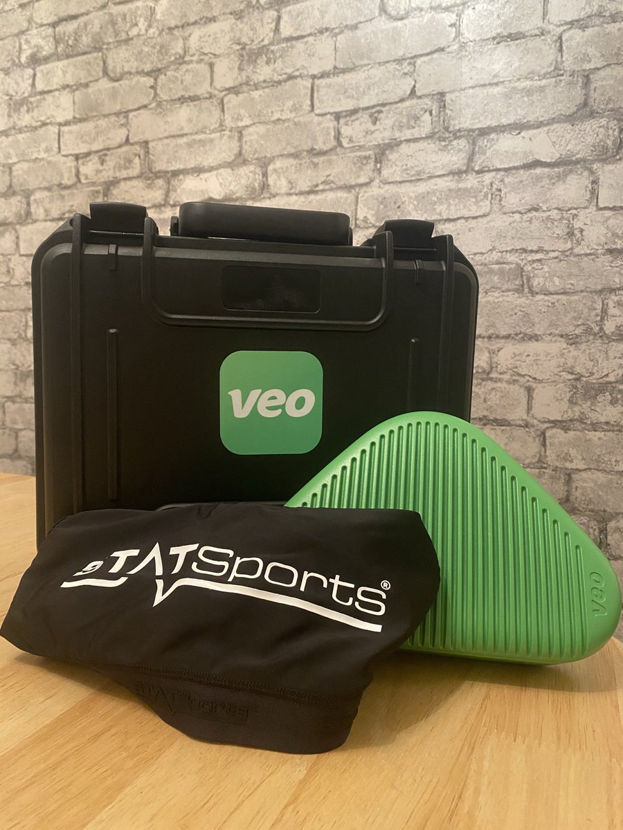 ThornabyFC_'s tweet photo. Delighted to take delivery of a @veocamera 

It will provide quality footage that will help both @thornaby_fc and ourselves analyse and improve our performance levels! 

Excited to get started! 

#EverImproving #MarginalGains https://t.co/VVwG5MWh5a