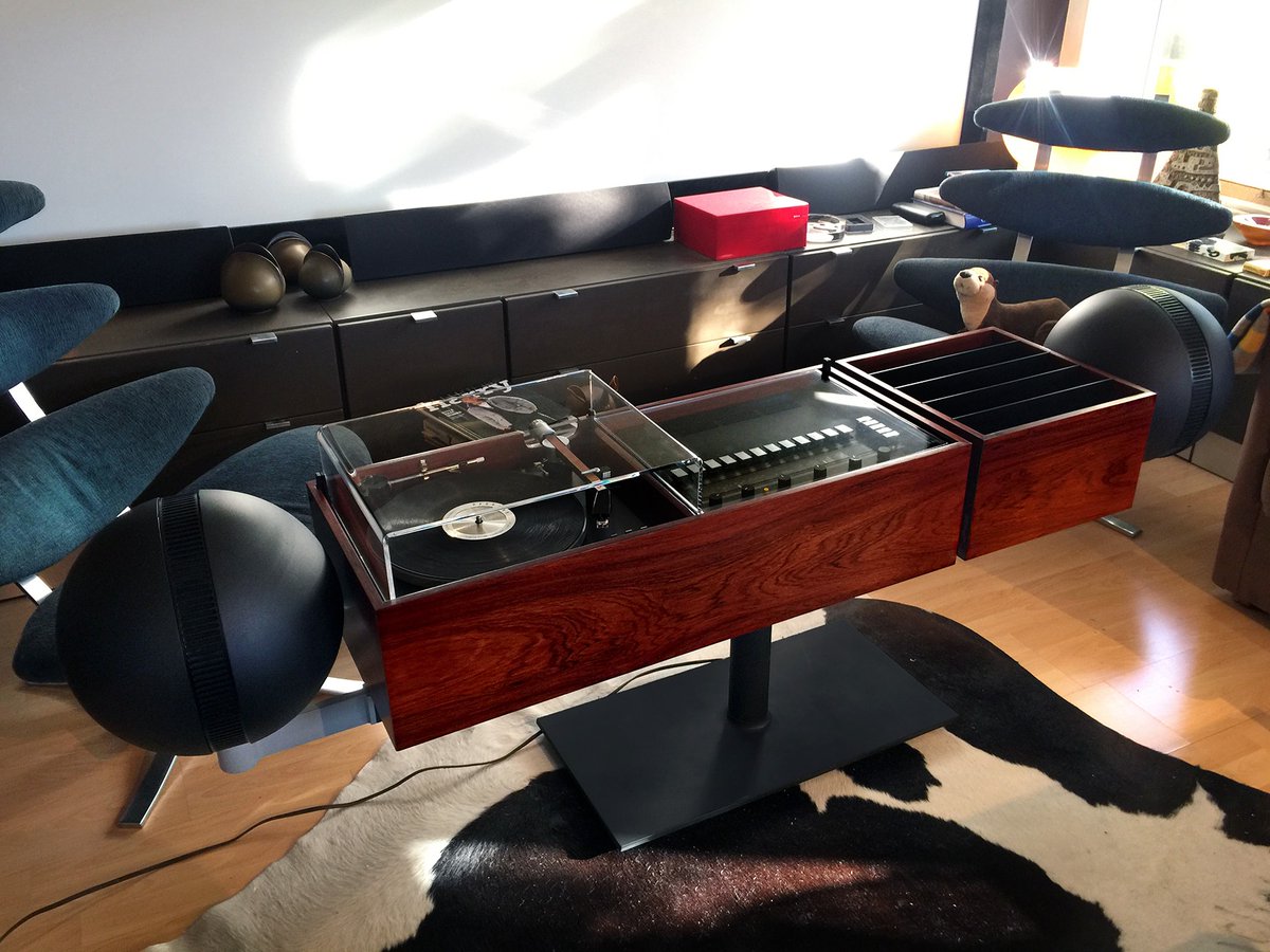 dchillier's tweet photo. A few more G2 stereos (and my Project G) I've restored. Designed by Al Faux/Hiugh Spencer for Clairtone of Canada in 1966. Photos: @dchillier #clairtoneg2 #clairtone #alfaux #g2stereo #hughspencer #projectgstereo https://t.co/emLiE9xrU5 https://t.co/J0rw6n5lHu
