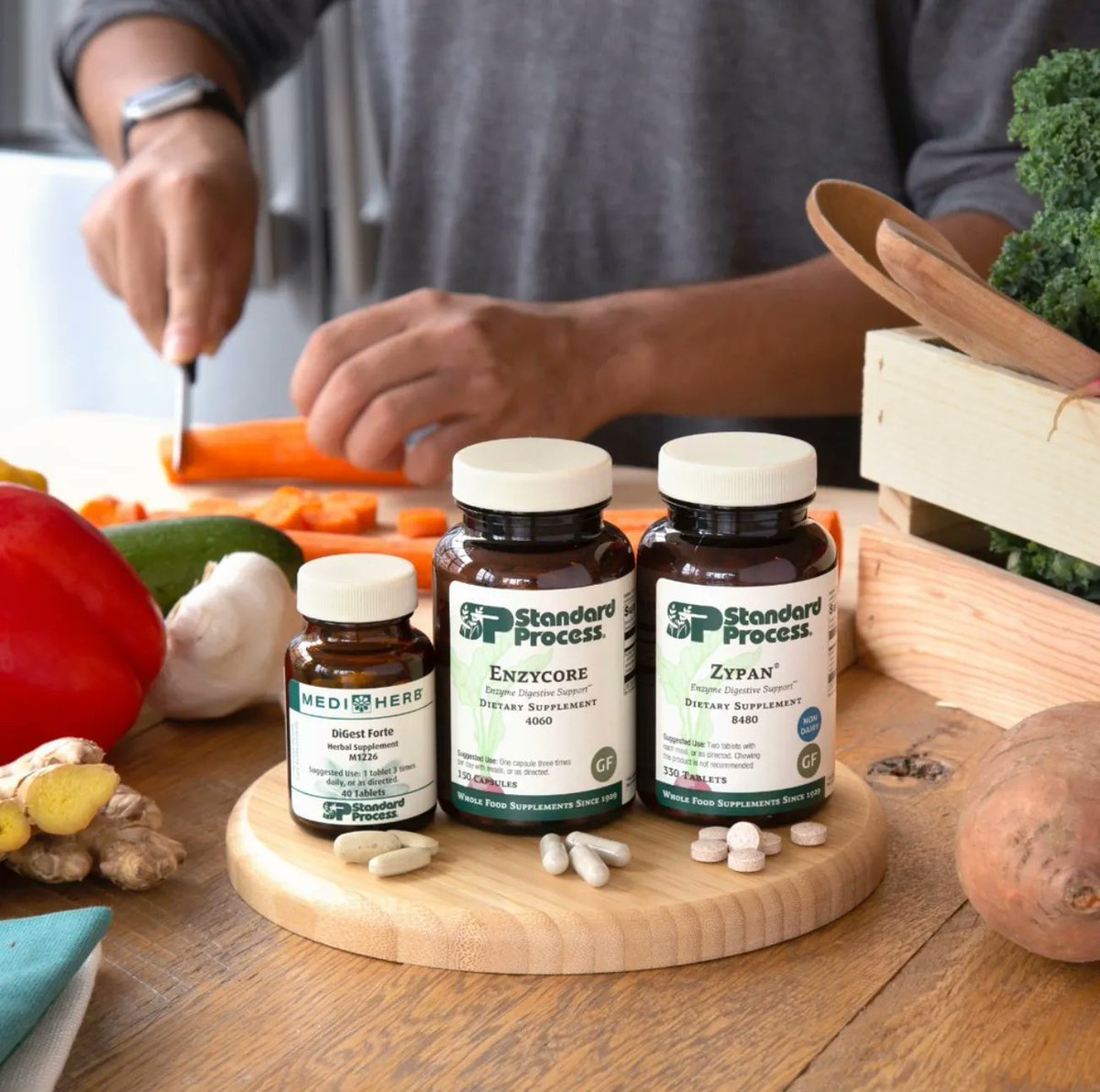 spnutritionne's tweet photo. Everyone deserves to enjoy a Thanksgiving feast... 🥧 Here are some of our favorites to support digestion. 

#digestiveenzymes #enzymes https://t.co/dGDN2awJf1