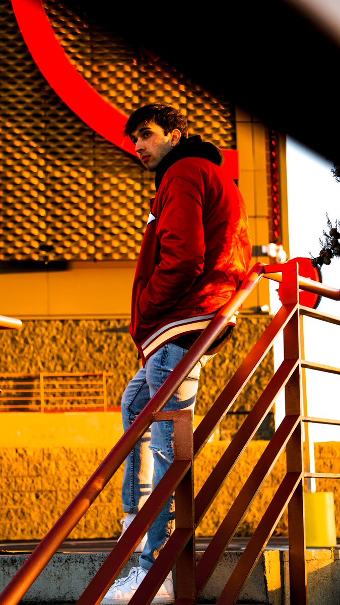 LTLProductions_'s tweet photo. "but I feel this gravity"
@12WinterDays
📷 @LTL_productions
#gravity #photography #photoshoot #photographer #session #ltlp #streetphotography #streetart #cars #carslovers #classiccars
https://t.co/M72PiObISL https://t.co/hvXIlNMN8q