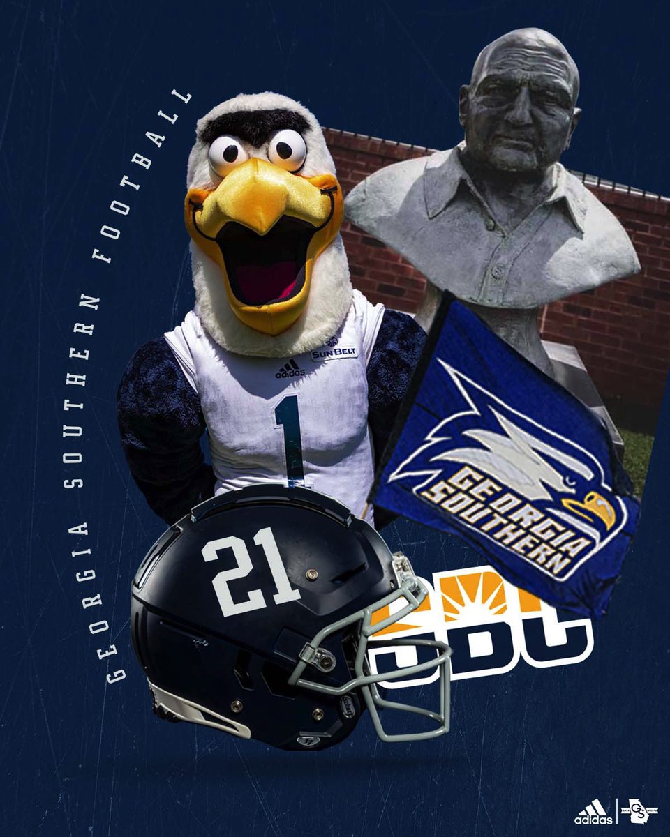 mkologranic's tweet image. when the guru @hunterneel_ teaches you a thing or two about photoshop &amp;gt;&amp;gt; 

definitely not as good as him 😂 but it's fun to learn new skills! 

Slowly crossing "learning all adobe programs" off my bucket list ✔️✔️