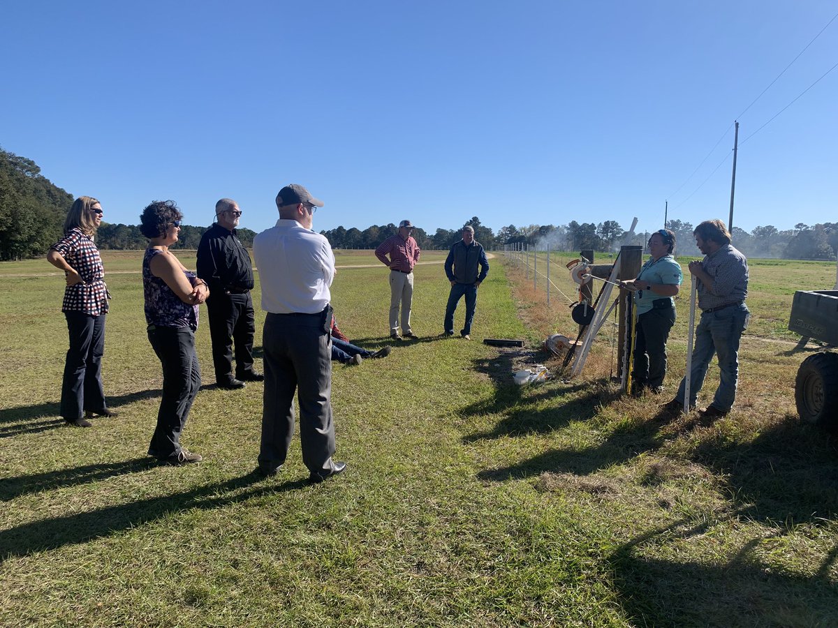 DrJJTuga's tweet photo. We had a great time hosting Awesome @UGAExtension agents at the #BetterGrazing Program today!  I can honestly say I work with some of the best people around! #UGABeef #GAForages #NiftyTifty #UGACAES https://t.co/MrLCZO4NZk