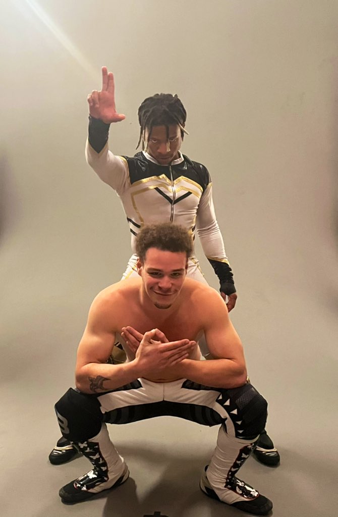 MILANO_MOBBBB's tweet image. Lio Rush and Dante Martin will Steal the Show Again Tonight Vs the Acclaimed their Early Chemistry is already 🔥🔥🔥

#HighestFlight #Dynamite