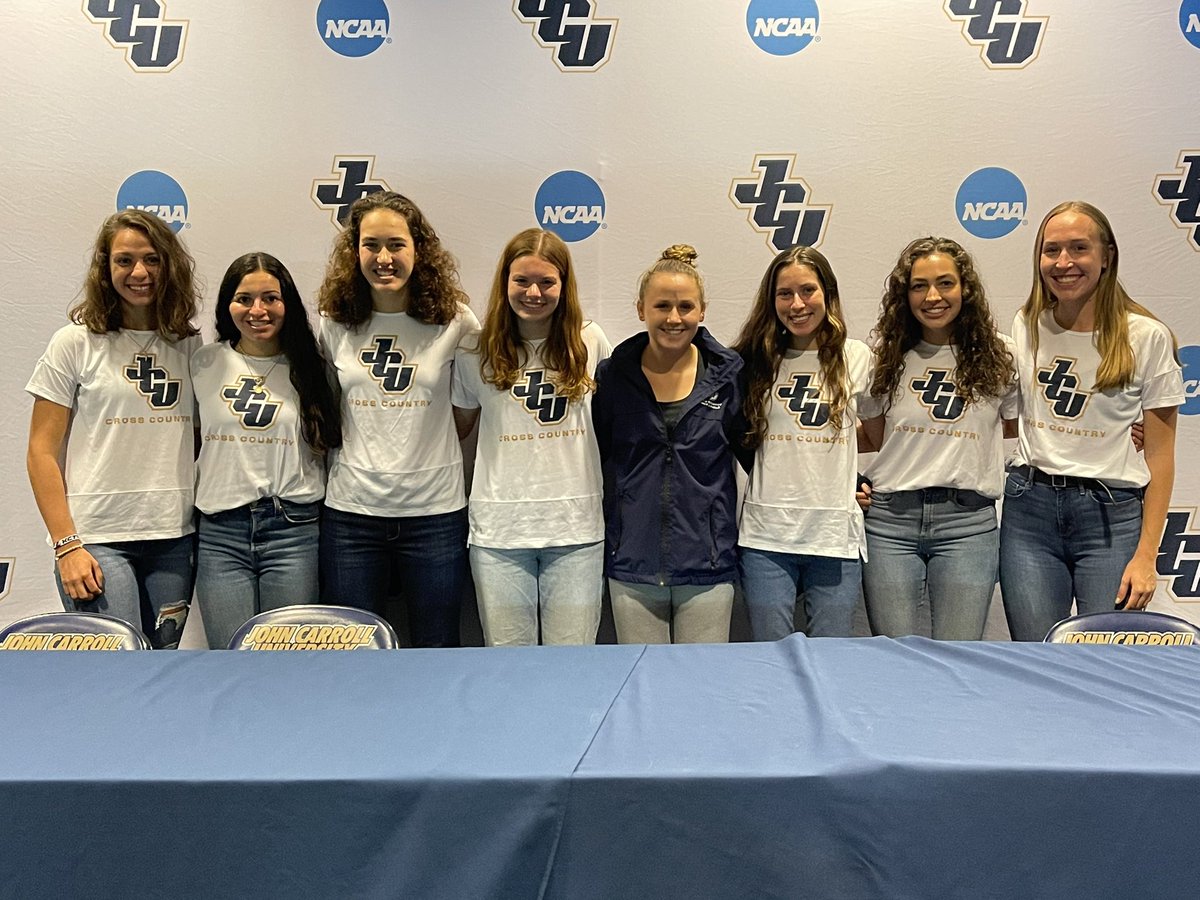 jcusports's tweet photo. More @JCUXCTF content coming, as we just completed our JCU Women’s Cross Country pre-Nationals press conference 🎙

Videos and quotes from the team coming soon 🏃‍♀️ 
#GoStreaks ⚡️ https://t.co/IMPjVUmAqE