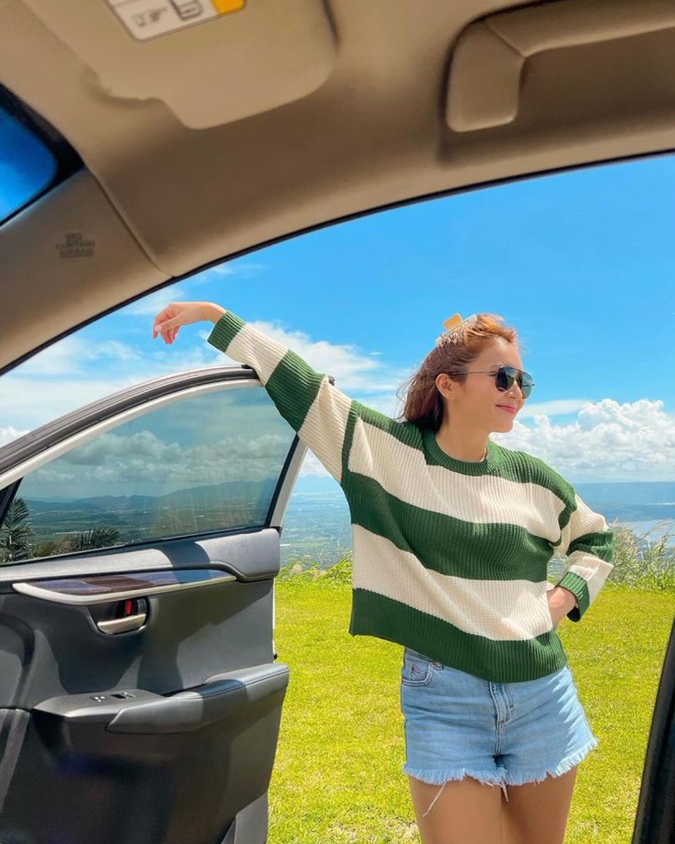 NaibaraL's tweet photo. Nakaka good vibes ang photo nato, sarap sa mata nong view at ni @bernardokath ✨🌱 https://t.co/kOOejV51VH
