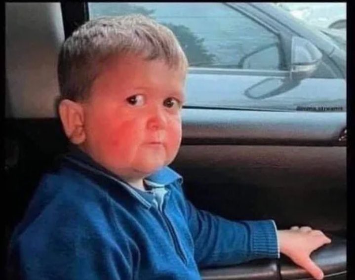 Cuando tu amigo empieza a acelerar y dice “yo la amaba muchisimo”