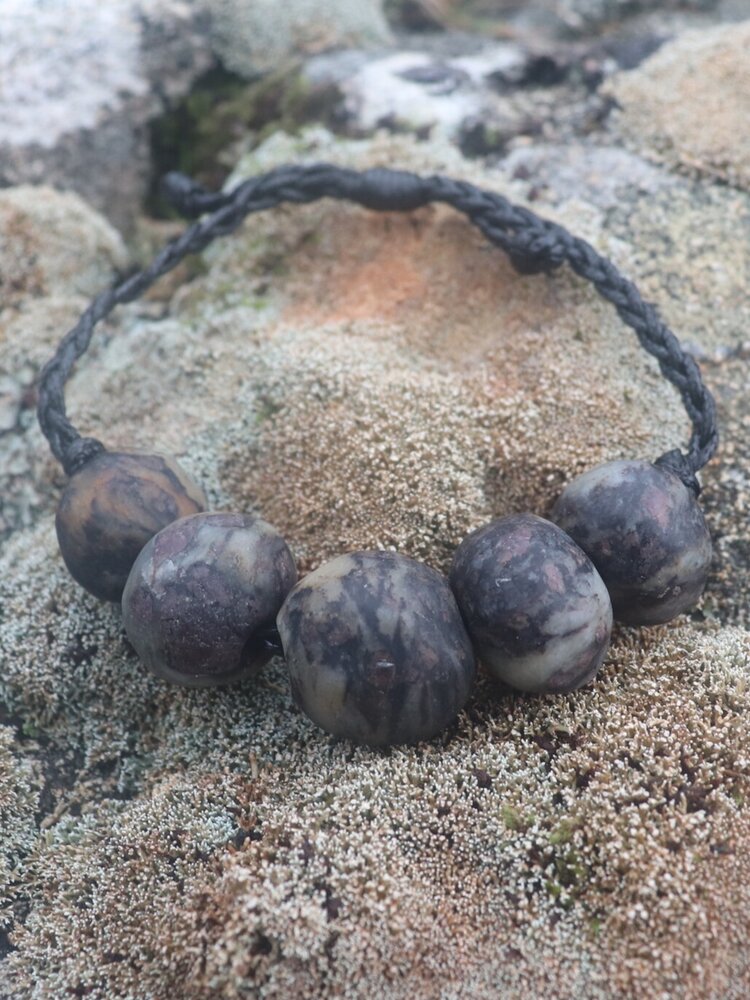 gneiss_things's tweet photo. Handcarved Hebridean Stone gifts at our local Christmas markets.
Friday 19th Nov -Stornoway Town Hall, 10am-4pm
Saturday 20th Nov -Tarbert Community Centre, 10am-4pm
https://t.co/ZTayd40gOJ

#handmade #isleofharris #outerhebrides #shoplocal #christmas #smallbusiness #plasticfree https://t.co/XlcRB84LEs