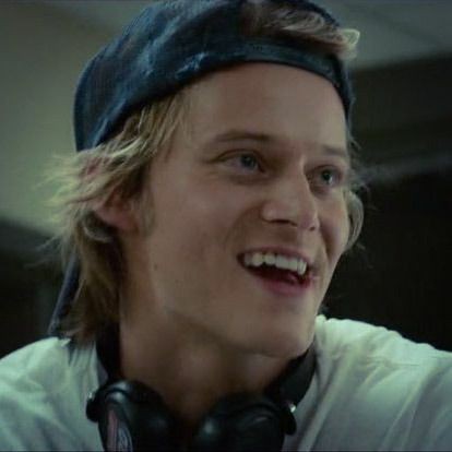 gonzalezdetails's tweet photo. @lyricsobx parte 2 https://t.co/dJw1zwqFHh