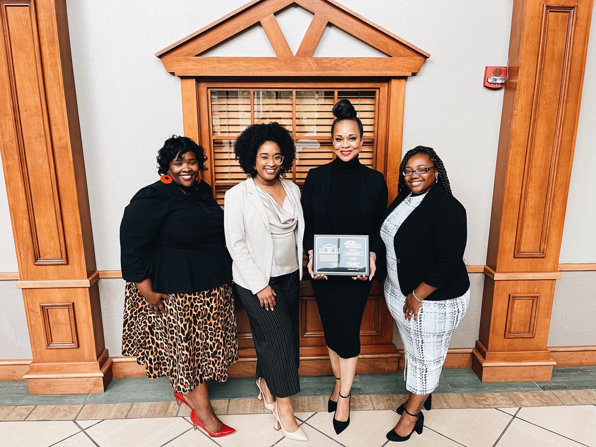 Dr. Joris M. Ray tweet media