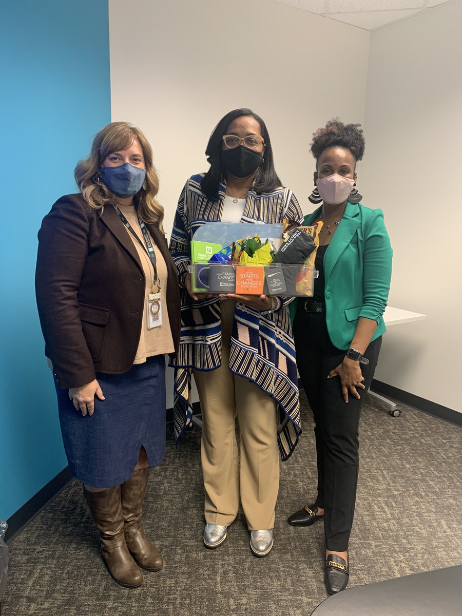 A fantastic New Principal Onboarding with the talented <a href="/CEBSmith6595/">Courtney E Blake</a> So excited to welcome her to <a href="/WCPSSTeam/">Team WCPSS</a> and <a href="/SEasternArea/">WCPSS Southeastern Area</a> Big thanks to <a href="/WCPSSTSP/">Teacher Support</a> and to all of the presenters who make this program a success!! 🥳
