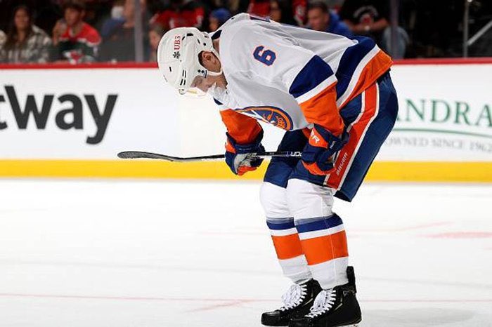 sandropacheco71's tweet photo. #NewYorkIslanders defenseman #RyanPulock will miss the next four-to-six weeks with a lower-body injury. #Pulock seemed to be in pain after blocking a shot and then limping to the bench during Monday November 15, 2021โs clash against the #TampaBayLightning. #Isles #GoBolts https://t.co/lQMFzGWfM0