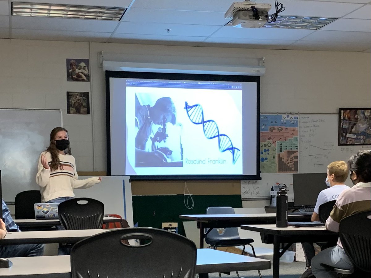 danny5hernandez's tweet photo. S’s get double dose of @WestviewSVVSD robotics alum today. Sierra from Astra teaching 6th graders about CAD &amp; her work with @ICSVVSD iCart &amp; @Plaster_Tyler from Semicolon helping robotics teams. @stickergiant @SilverCreek_HS @SVVSDsupt @SVVSDPartners @VEXRobotics @MicronGives https://t.co/lIzlfLYPKp