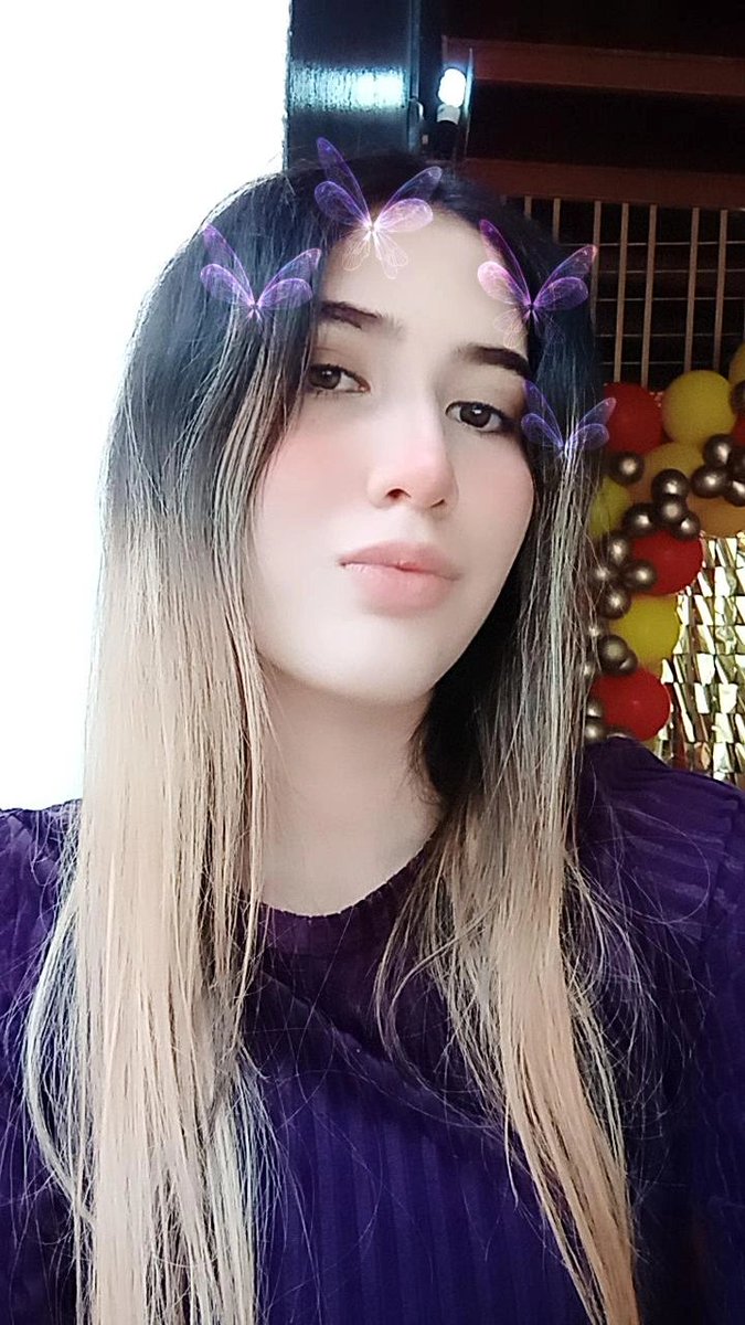 MtxBecs's tweet photo. Hola! Soy Isabel, tengo 18 años y soy de Venezuela, staneo y amo a los twins desde el 2017, pero me uní al fandom de tw en diciembre, desde que llegaron a mi vida la llenaron de felicidad<3
 cualquier cosa mis dms están abiertos✨ 
#integracionmartinator 
@mtwinsgrp https://t.co/HjA7sZoh7d
