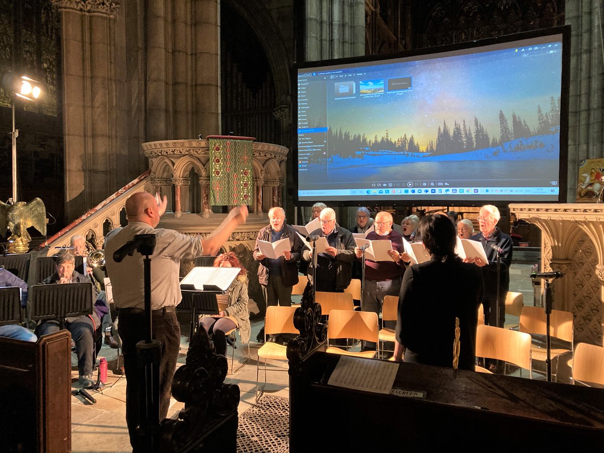 BevAdamsArts's tweet photo. Goose-bump inducing rehearsal of #Depictions choir and band for opening night/community reception of #DNFestivalofLight @DonMinster with @RightUpRStreet https://t.co/B62tuM64qv