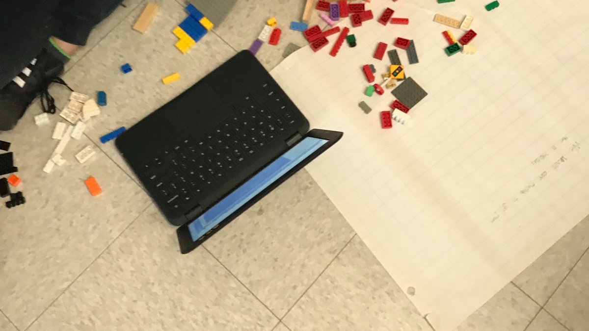 Students worked very hard planning, constructing and reconstructing their marble runs today! Student driven activities are the BEST! @HPEDSB_QEB #innovation #collaboration #handsonlearning❤️