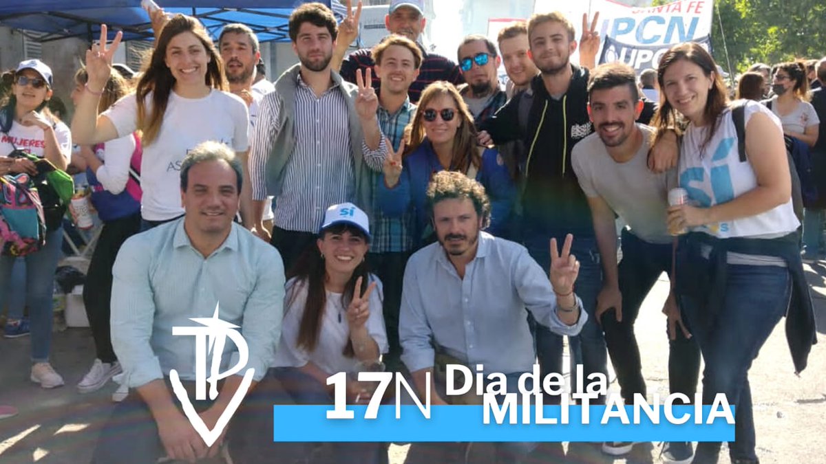 TPosicion's tweet photo. Qué nos van a hablar de bajar los brazos, a quienes le ponemos cuerpo y alma a militar, a pensar y ocuparnos del otro...

Militar es un gran acto de amor. Así nos enseñó Perón, Evita, Néstor y Cristina. En eso estamos.

Feliz #DiaDeLaMilitancia 

@juanmanuelgranillo
@vtolosapaz https://t.co/7nxwleQRLd