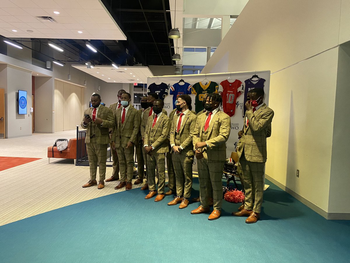 Brandon R. Ross, Ed.D tweet media