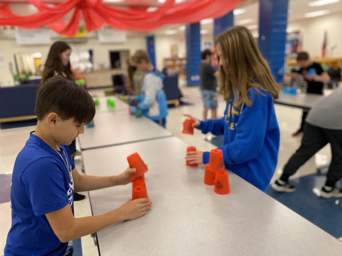 themerrylibrary's tweet photo. Oh, just over here trying to help break a world record today for the World Speed Stacking Association! @ETBoothMS @CcsdMedia @SpeedStacksInc #Stackup2021 https://t.co/dDweM84Jjg