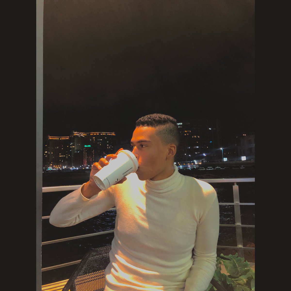 OsmanSupper's tweet photo. 🤍✈️
#alex
#gleem https://t.co/Yvgk0vLk4U