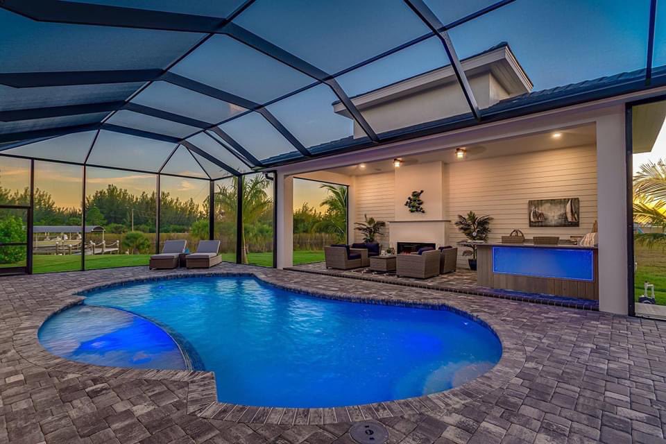 ReelPropertyFL's tweet photo. Looking for the perfect pool home?!  https://t.co/vFXlTjAjqn https://t.co/tRFscsd6wi