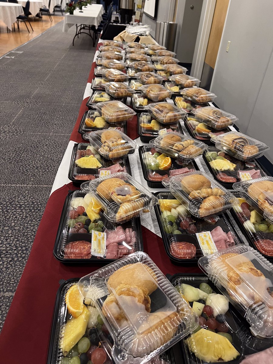 apuliacatering's tweet photo. Individually Packaged, #Breakfast, #Lunch #Dow_Canada &amp; #WesTECH today conference @CityFortSask #FortSaskRecDCC  #yeg #catering #yegfood #shpkfood #cityfortsask #SupportLocal #fortsaskcatering #sherwoodpark #ShPk #Strathco #ShPkFood #Corporate #Wedding #FortSaskInformed https://t.co/Pj1kBWB4e3